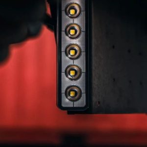 Strip werklamp LED - 5600 lumen - 48W - Deutsch connector op voertuig